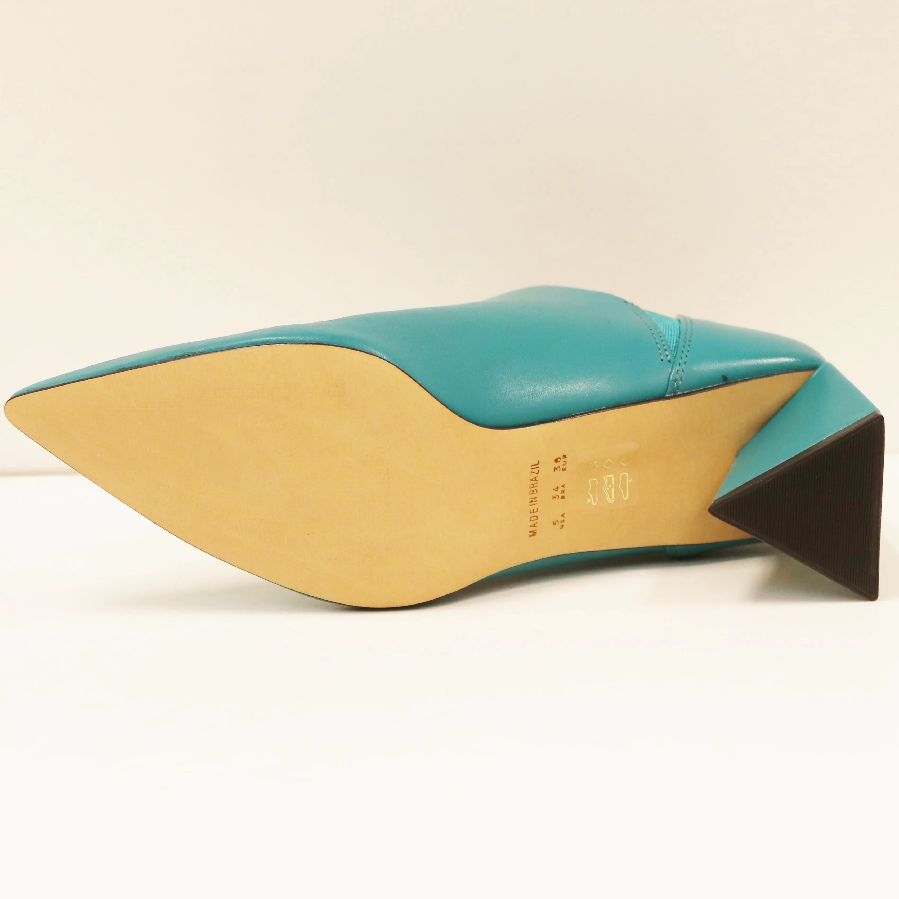 HEEL SLIP-ON