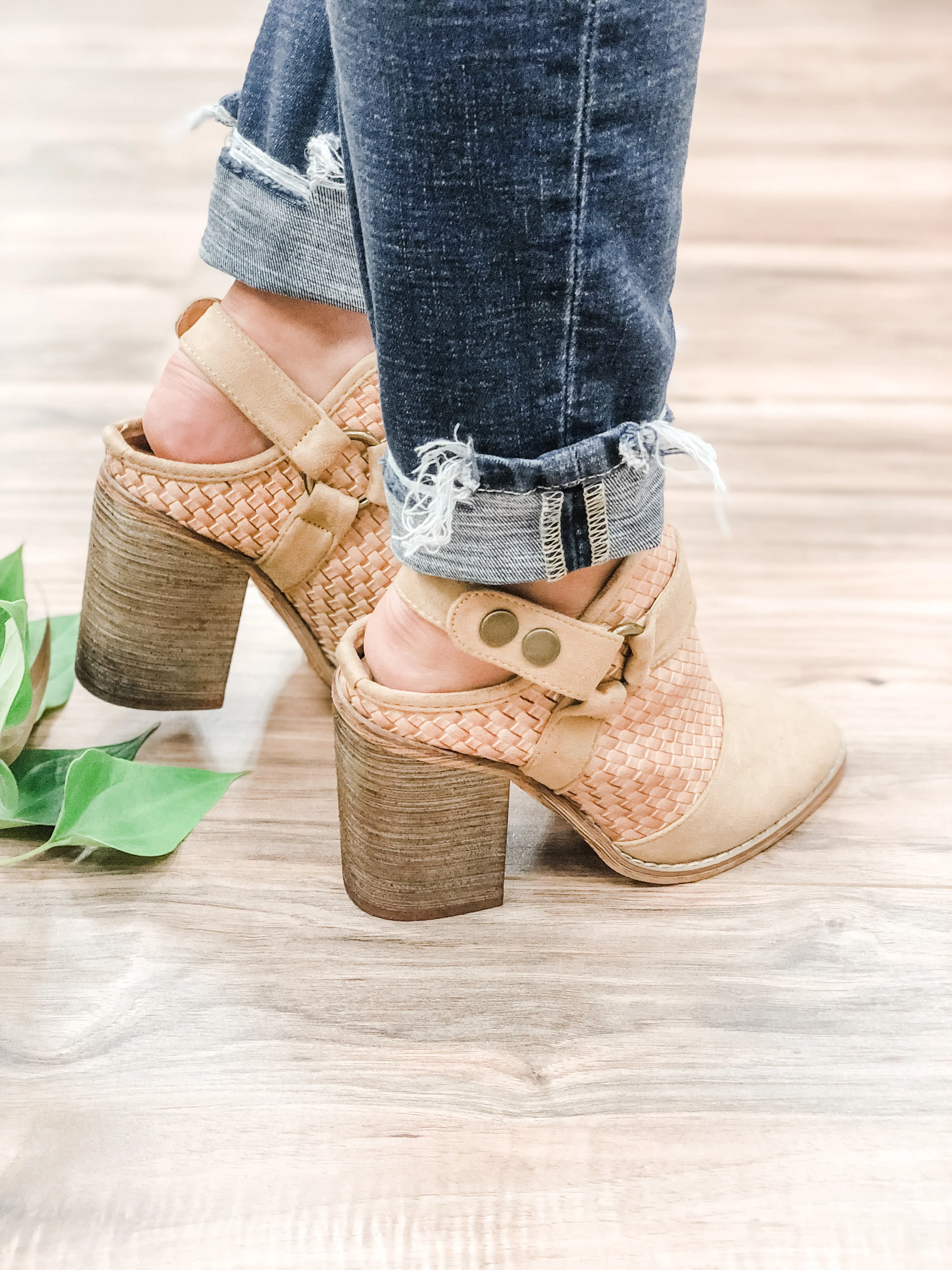 *PVM* Viv Booties (Camel)