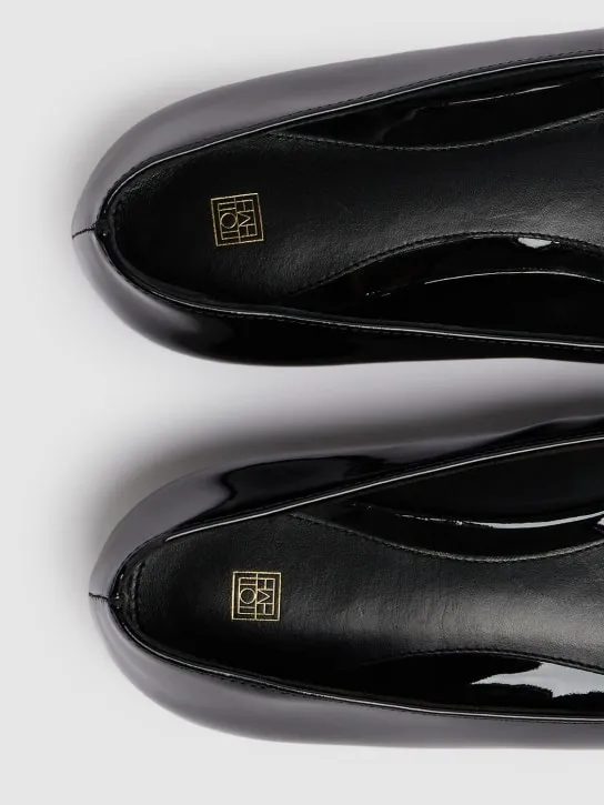 Toteme   5mm The Patent Asymmetric ballerinas 