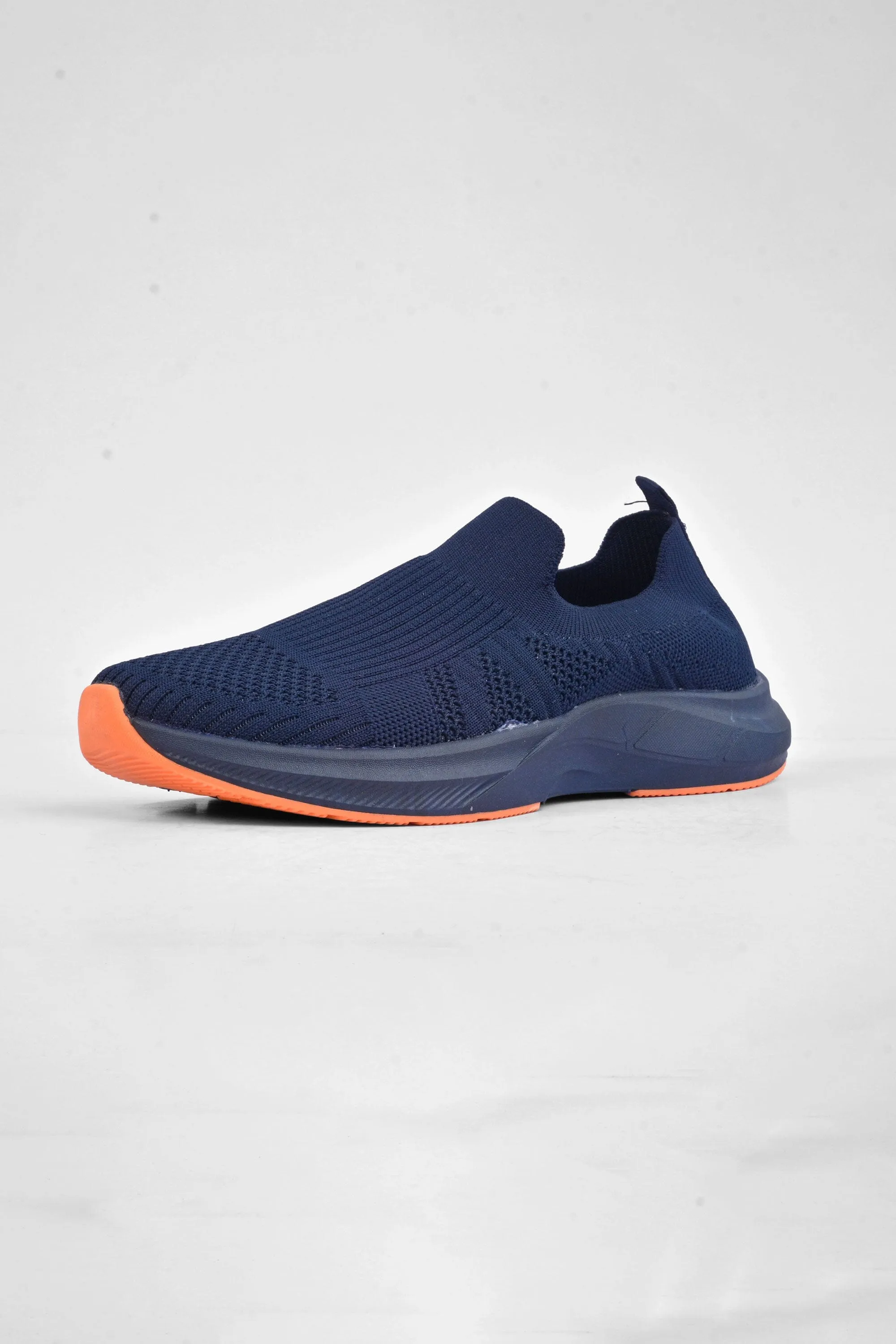 Walk Men's Plain Design Slip On Jogger Shoes